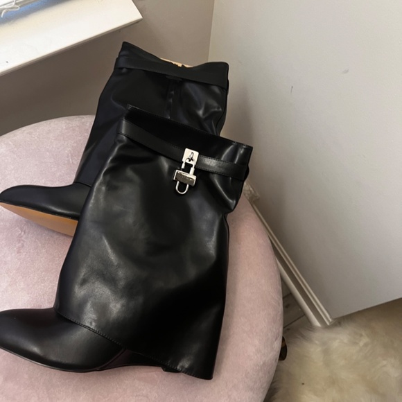 Ankle Lock Bootie - Picture 2 of 9